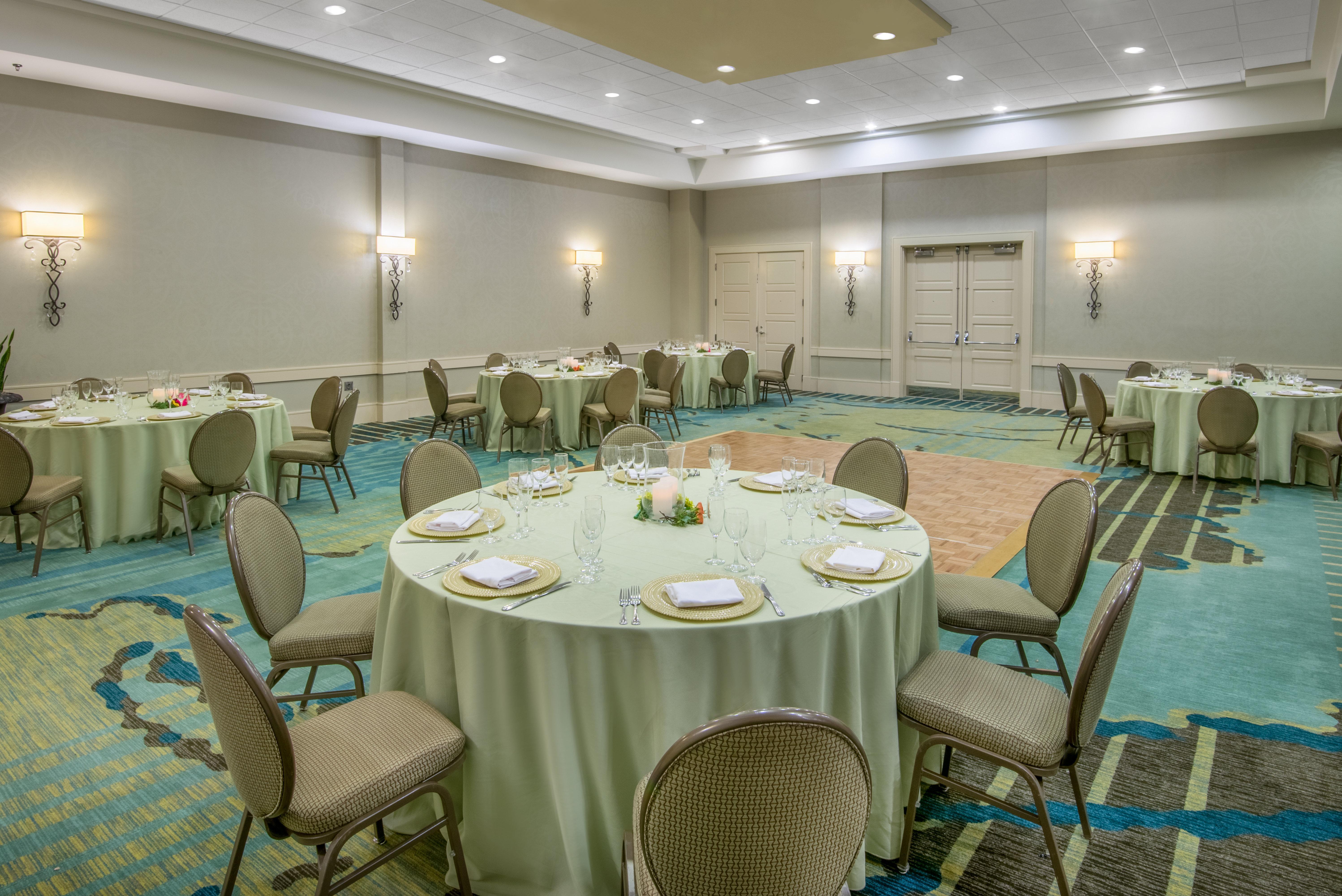 Отель Crowne Plaza Charleston By Ihg Север Чарлстон Экстерьер фото