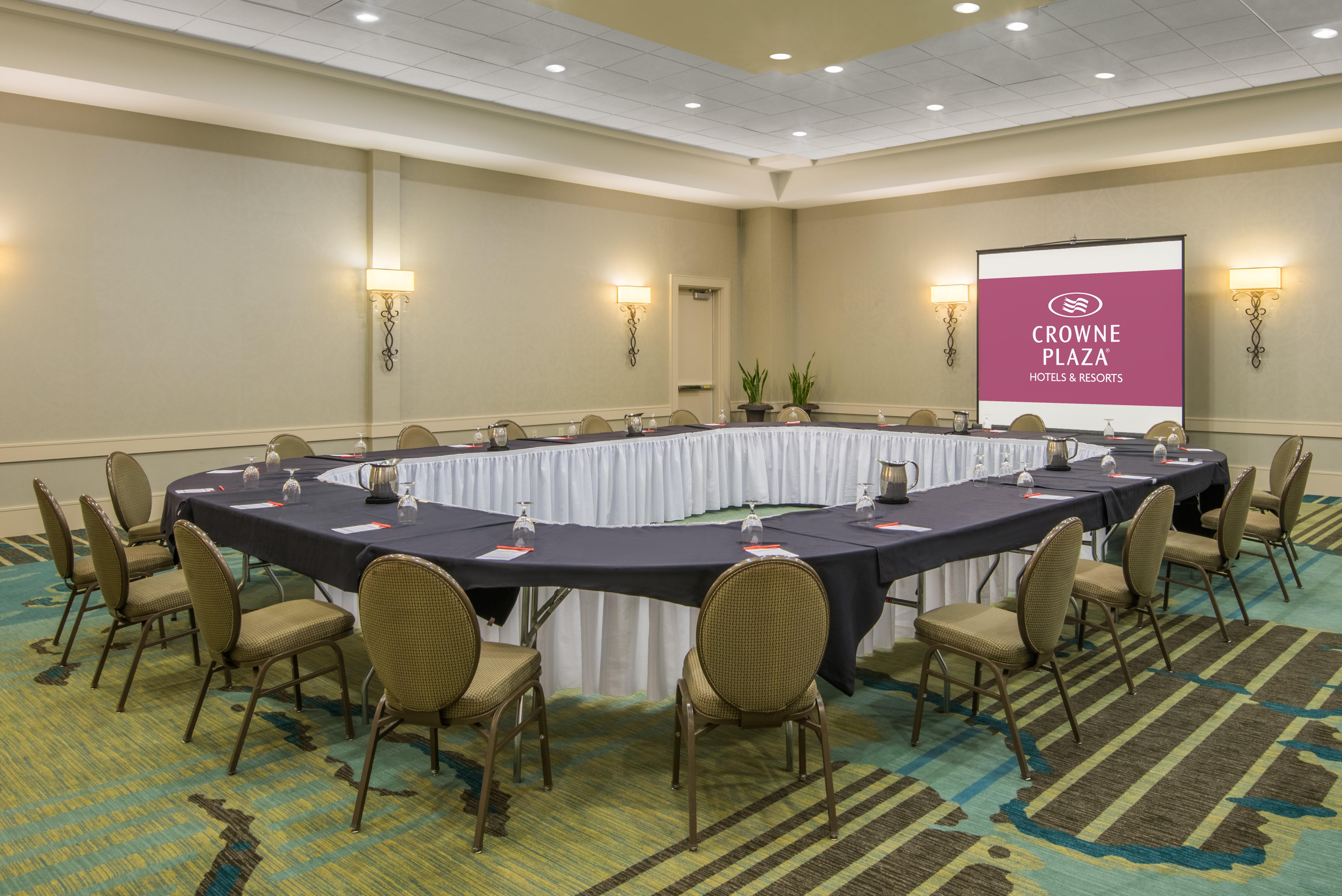 Отель Crowne Plaza Charleston By Ihg Север Чарлстон Экстерьер фото