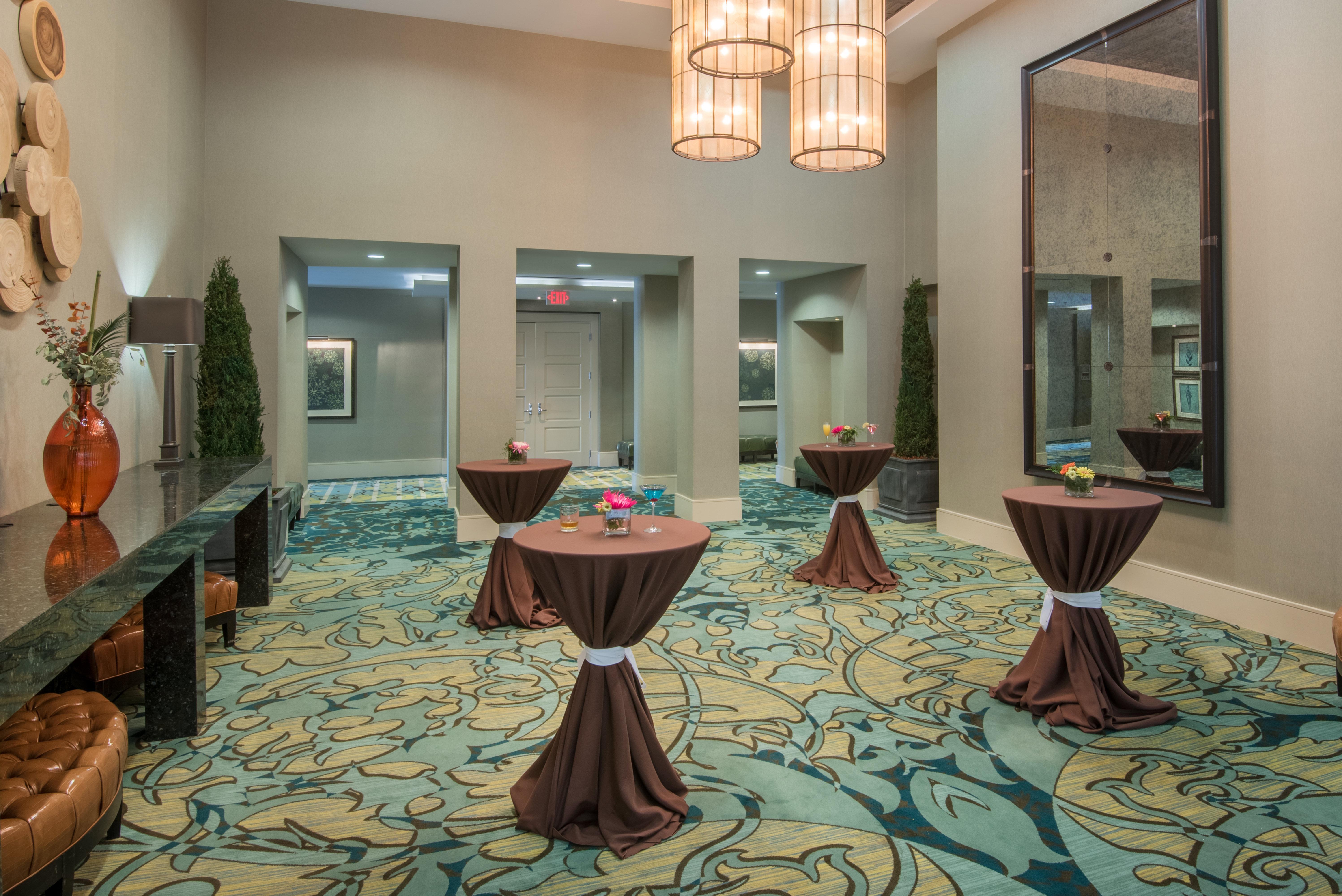 Отель Crowne Plaza Charleston By Ihg Север Чарлстон Экстерьер фото